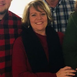 Meet your Posher, Angie